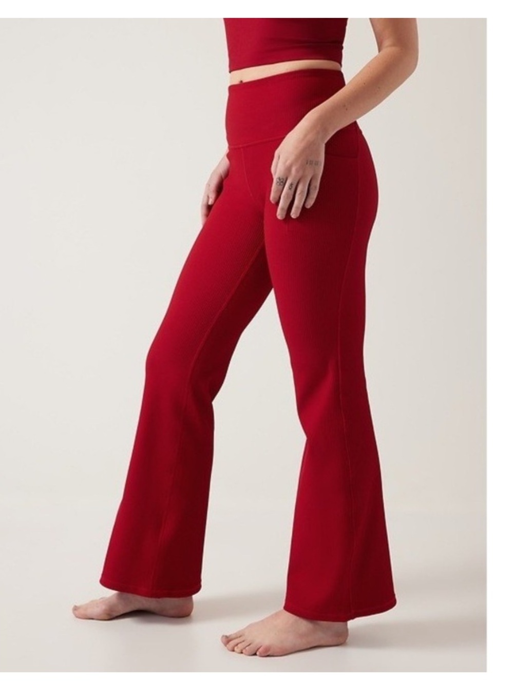 Athleta Salutation Stash Ribbed Flare Leggings Size S Red Stretch tomato girl